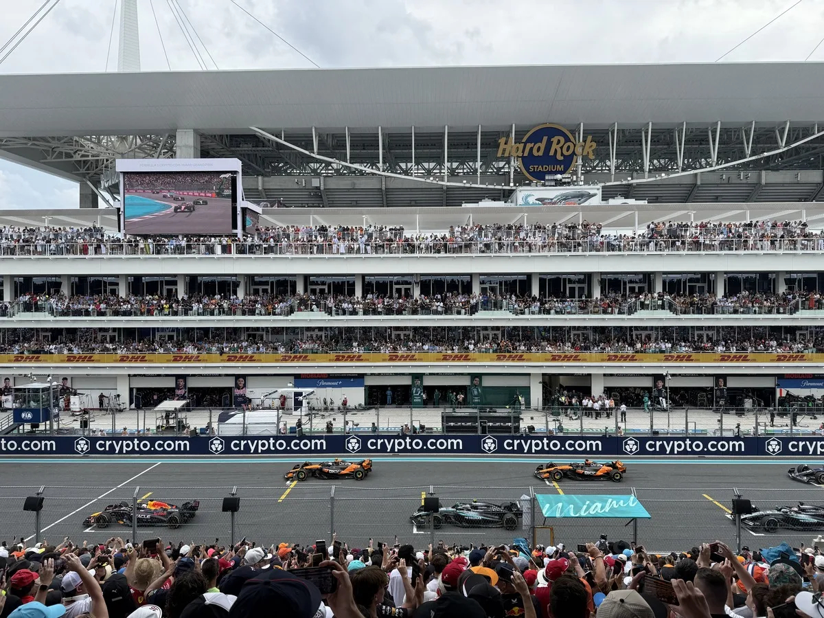 Formula 1 grid before a Grand Prix start