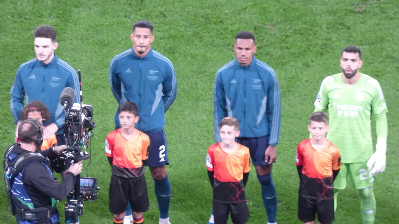 Arsenal players in an Arsenal FC match