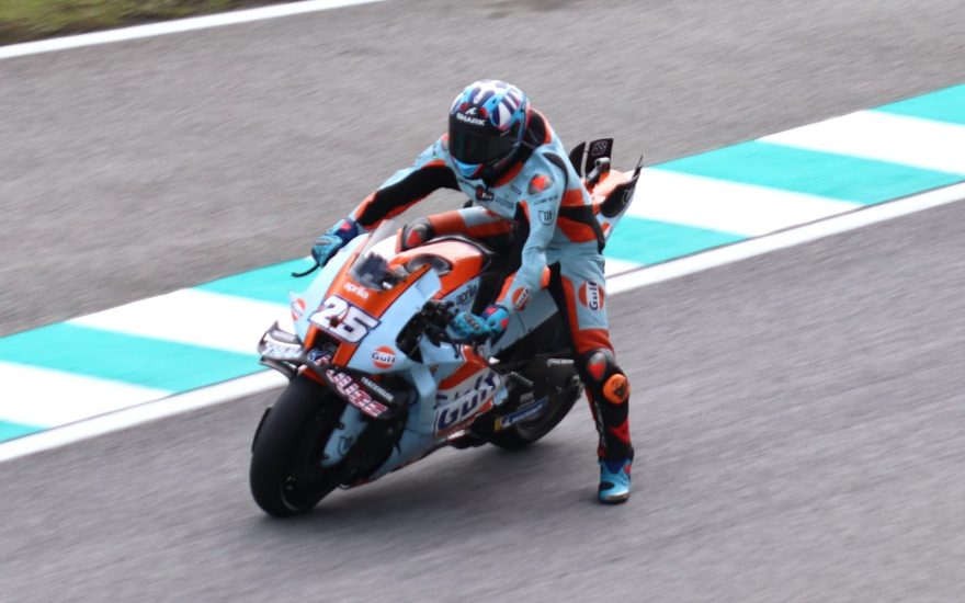 Raúl Fernández riding the Trackhouse Racing Aprilia during the 2025 Malaysian Grand Prix (file photo, not the 2026 British GP)