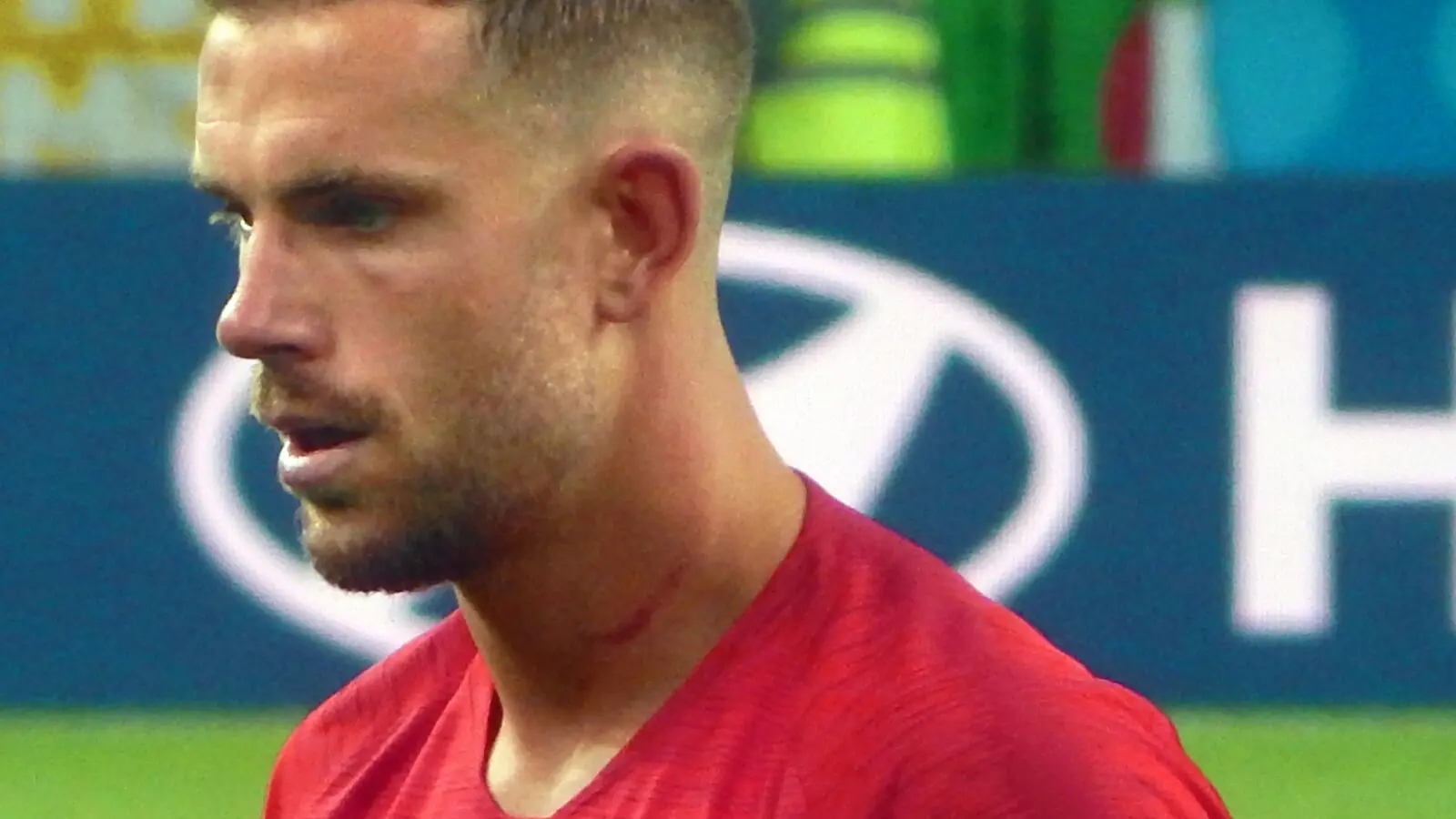 Jordan Henderson in action for England at the 2018 World Cup against Colombia
