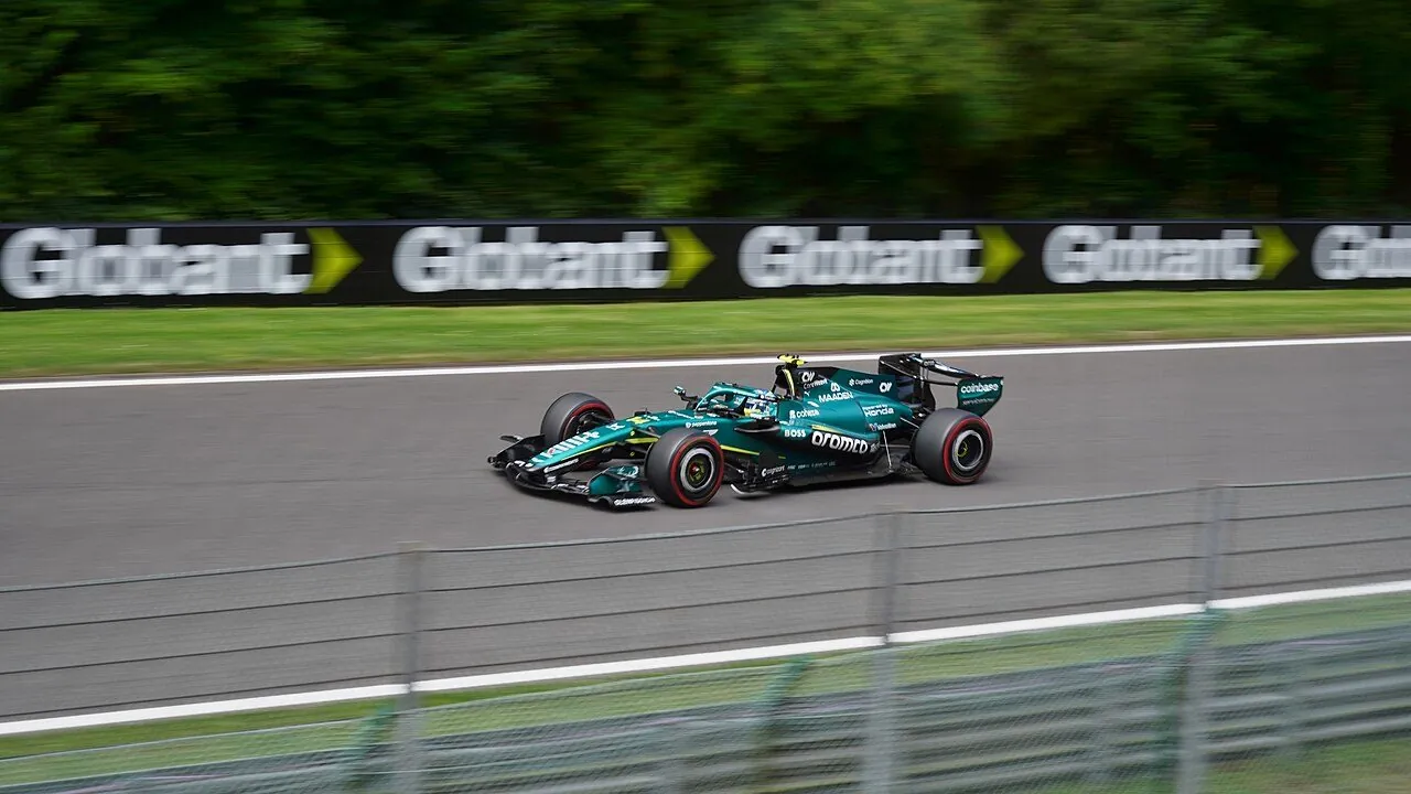 Fernando Alonso driving the Aston Martin AMR26 at Spa-Francorchamps during the 2026 Belgian Grand Prix.