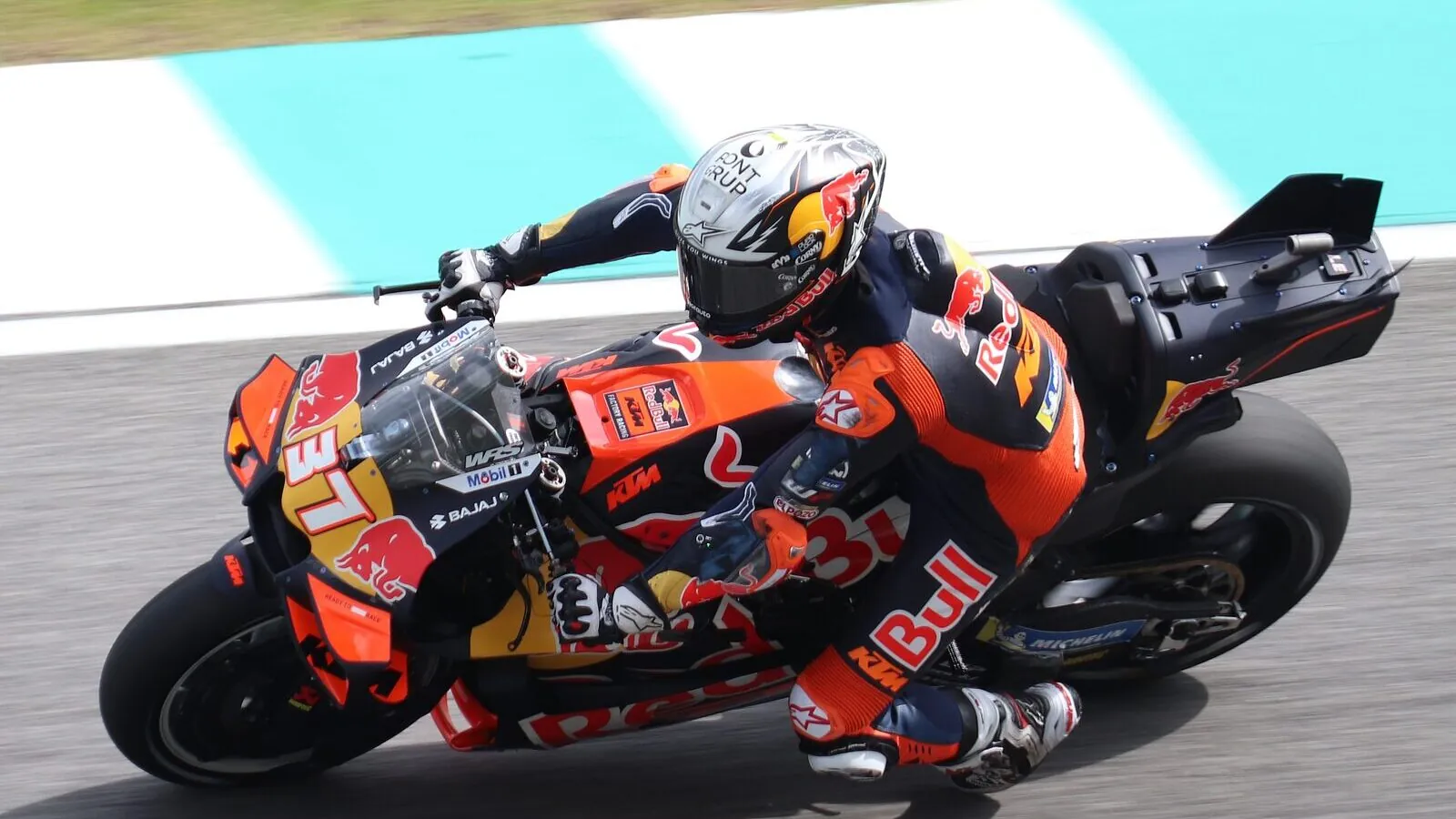 Pedro Acosta in KTM Factory Racing colours at the 2025 Malaysian Grand Prix